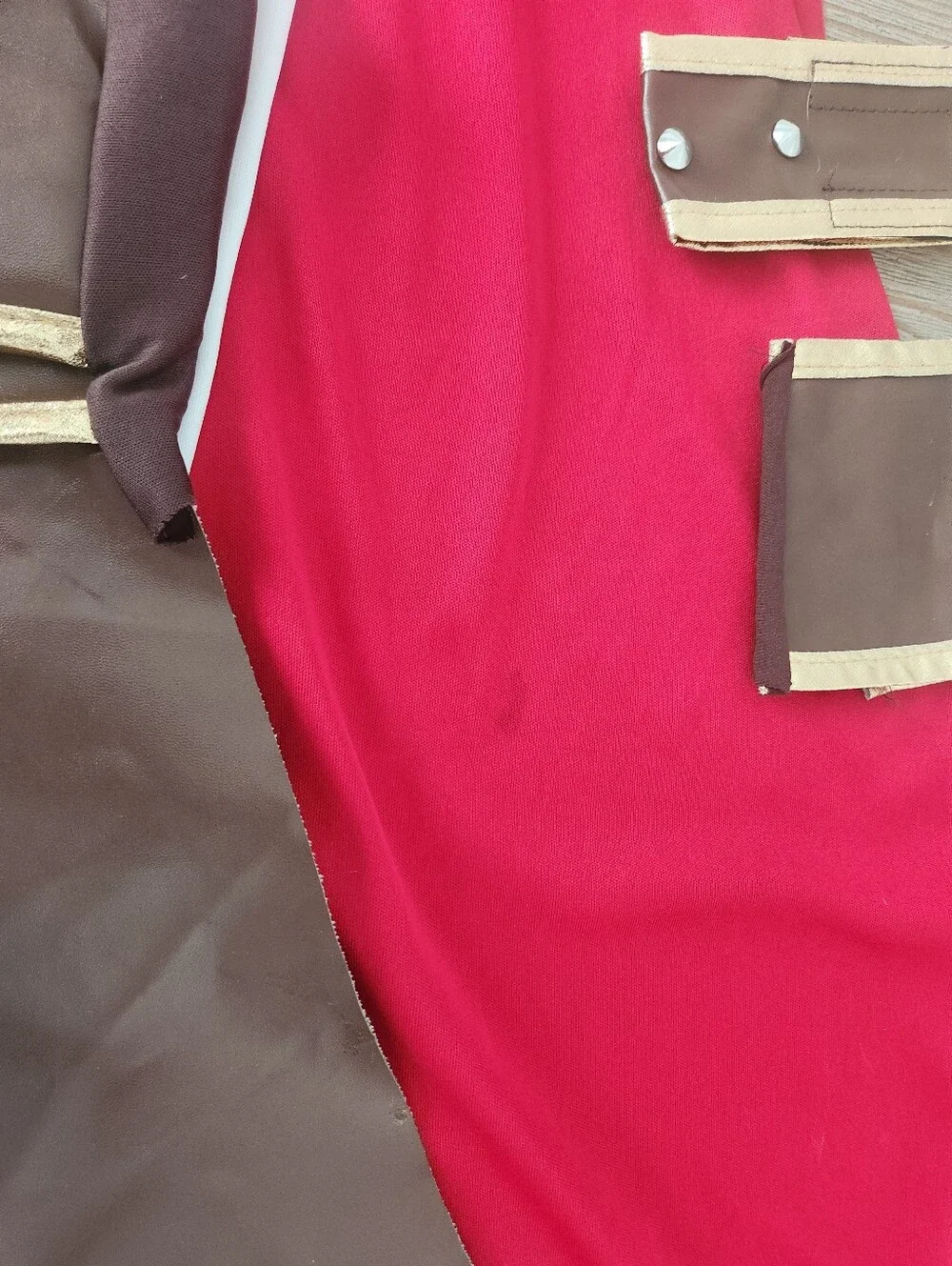 Children's Soldier Costume with Red Cape and Brown Armor